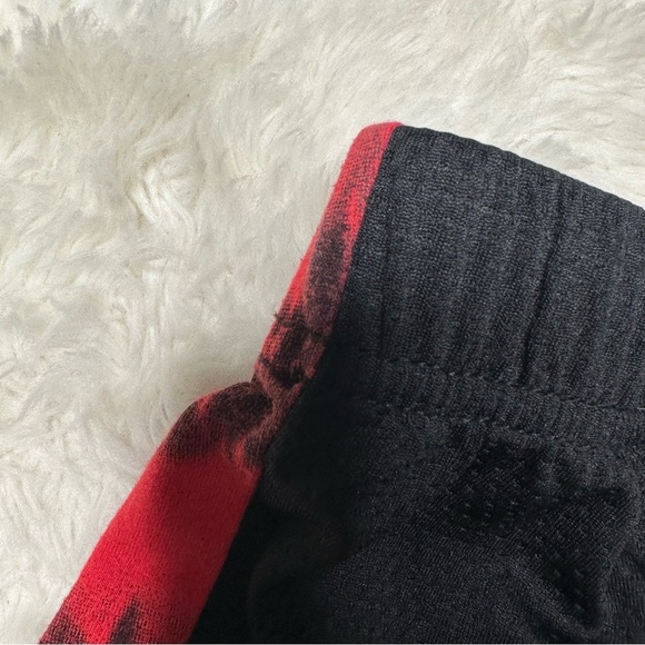 Marvel Spider-Man Shorts Black & Red Size 5 - Picture 11 of 16